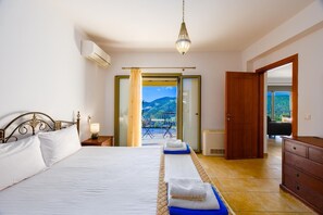 3 bedrooms, iron/ironing board, WiFi - Villa Inna - Three Bedroom Villa, Sleeps 6 (Lefkada)