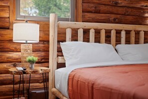5 bedrooms, iron/ironing board, free WiFi, bed sheets