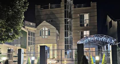 Diamond Hotel
