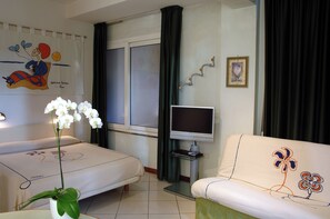 Classic-Studio, Erdgeschoss