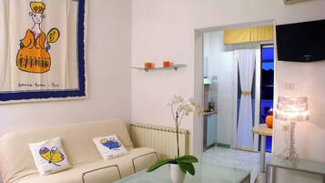 Apartment-Suite Exclusive PRIMULA | 1 bedroom, in-room safe, iron/ironing board, free WiFi