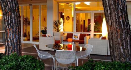 Hotel Eros Residence