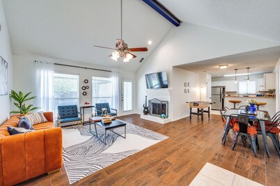 Modern & Spacious 3BD/2BA Luxury in Central Frisco