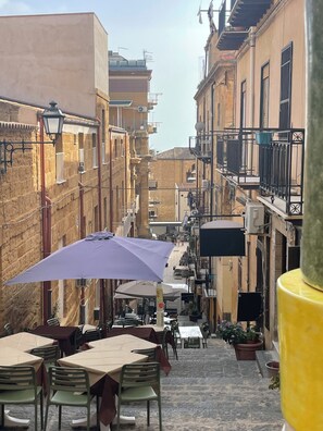 숙박 시설 정면