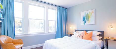 6 bedrooms, travel cot, WiFi