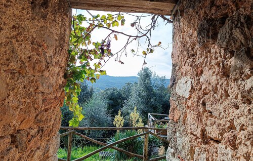 Awesome apartment in Monticiano