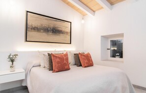 5 عدّة غرف نوم ومكواة/لوح كي وسرير سفر وواي فاي مجانًا