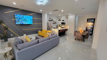 Smart TV