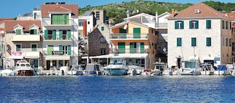1 bedroom nice apartment in Vodice