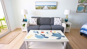 Smart TV - Casa Playa #402 Beach Front - Turtle's Nest (Fort Myers Beach)