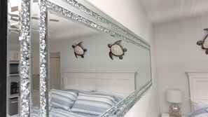 1 bedroom, internet, bed sheets