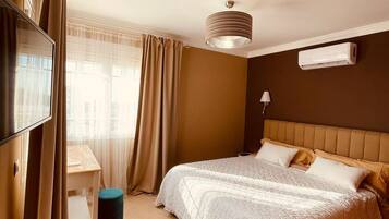 4 chambres, fer et planche Ă repasser, Wi-Fi, draps fournis