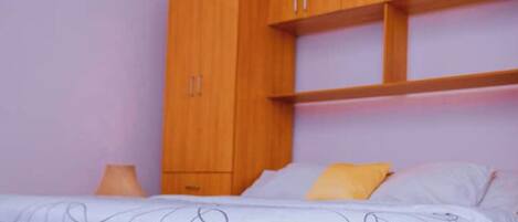 3 habitaciones y caja de seguridad en la habitación