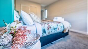 4 bedrooms, iron/ironing board, travel cot, free WiFi