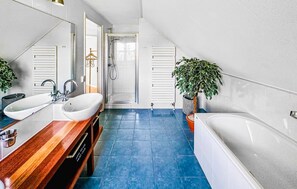 Bathroom - Pet friendly home in Makkum with sauna (Makkum)