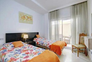 3 bedrooms, iron/ironing board, travel crib, WiFi