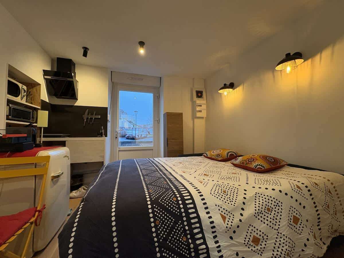 Wifi gratis y ropa de cama
