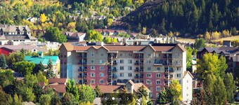 Premium Ski Week, 2 Bedroom Lock off, 10 min Shuttle to Beaver Creek Mtn at site