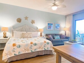 Bügeleisen/Bügelbrett, Reisekinderbett, kostenloses WLAN, Bettwäsche