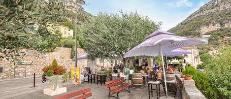 Restauration extérieure