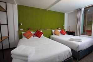 Double or Twin Room | In-room safe, iron/ironing board, free WiFi