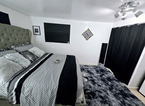 1 bedroom, WiFi, bed sheets