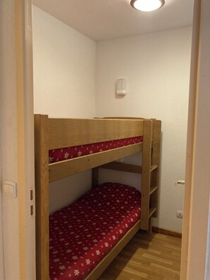 3 quartos