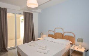 2 bedrooms
