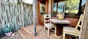Pet Friendly Cozy Casita near Sedona 
