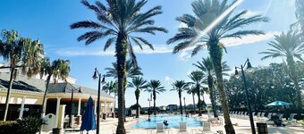 Beautiful Condo at Reunion