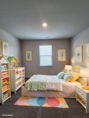2 bedrooms, iron/ironing board, WiFi, bed sheets - Oceanfront Penthouse Retreat (Myrtle Beach)