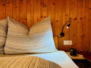 1 bedroom, Internet