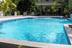 Outdoor pool - 2-bedrooms condo with spectacular Ocean View, WiFi, AC in delightful Montego Bay (Montego Bay)