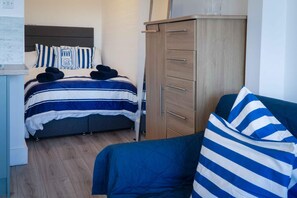 1 Schlafzimmer, WLAN, Bettwäsche