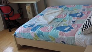 2 bedrooms, WiFi, bed sheets - An ultra-convenient 2 bed 2 bath unit near CBD with River Derwent&mountain views (Sandy Bay)