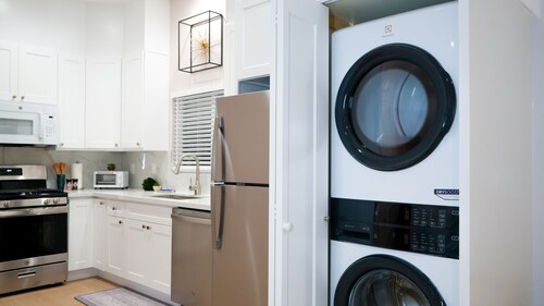 Tranquil & Cozy Stay – Your Relaxing Home Away from Home