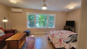 2 chambres, fer et planche à repasser, Wi-Fi gratuit, draps fournis