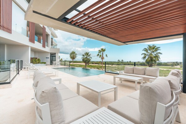 Pool - Retreat apartment w/ 2 bedrooms in Cap Cana (Punta Cana)