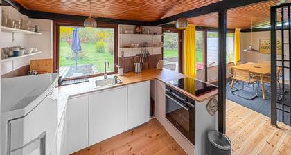 2 bedroom nice home in Fårevejle