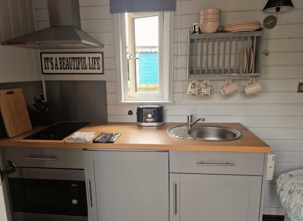 Fridge, microwave, stovetop, toaster