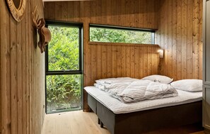 4 bedrooms, free WiFi