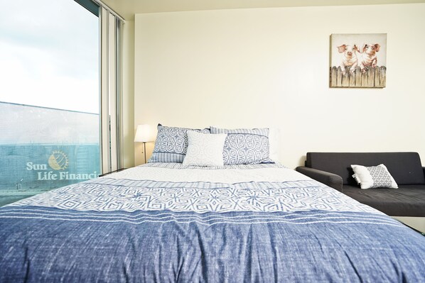 Grand Apartment, City View - The King's Nook Guest House (Toronto)