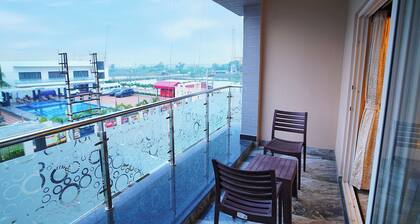 Royal Palace Beach Resort