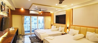 Royal Palace Beach Resort