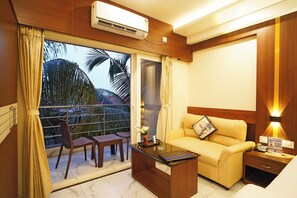 Chambre Double Deluxe, balcon | Bureau, espace de travail pour ordinateur portable, Wi-Fi gratuit