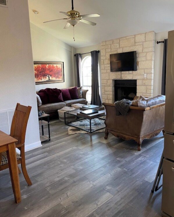 تلفزيون ذكي، مدفأة، طابعة