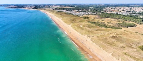 Ubicación cercana a la playa