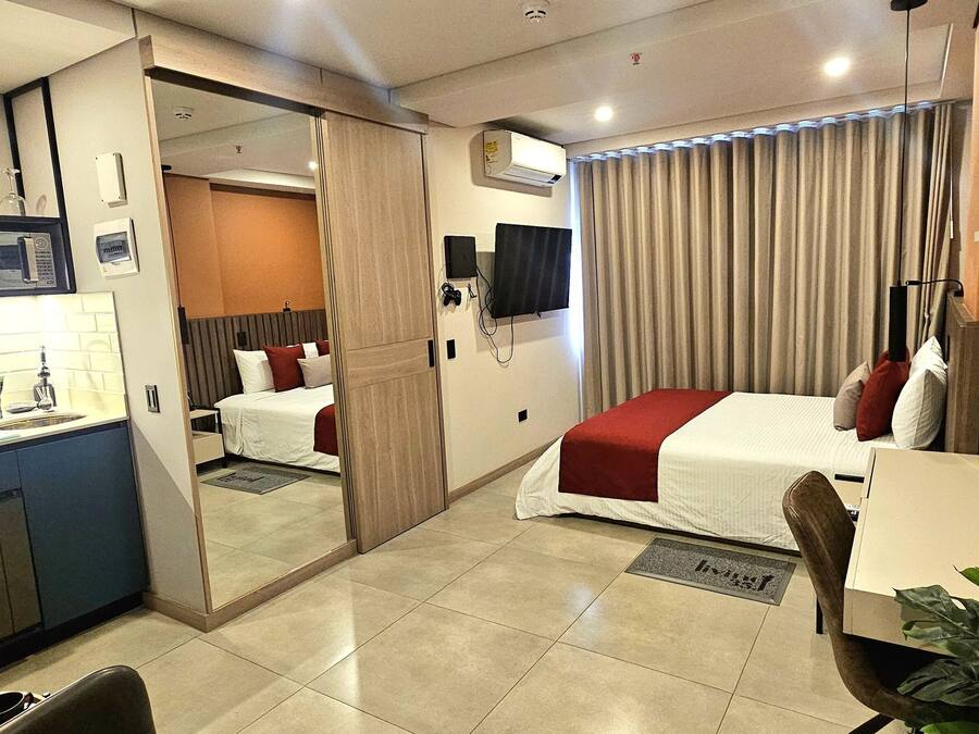 Deluxe kamer, uitzicht op stad | Lakens van Egyptisch katoen, luxe beddengoed, donzen dekbedden