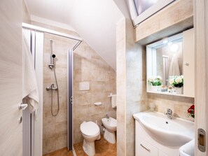Casa, 1 habitación, fumadores, balcón | Baño