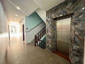 Hallway - Khách sạn Đăng Khoa (Ho Chi Minh City)